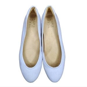 NATURALIZER Vivienne Iced Lilac Flats Size 7.5 NWOB